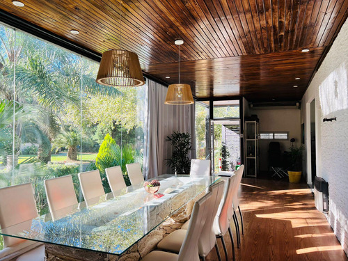 Casa En Sol Parana De 3 Dormitorios, Amplio Patio Y Pileta