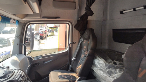 Mercedes Atego 3030 Modelo 2020 Com Tanque De Combustível