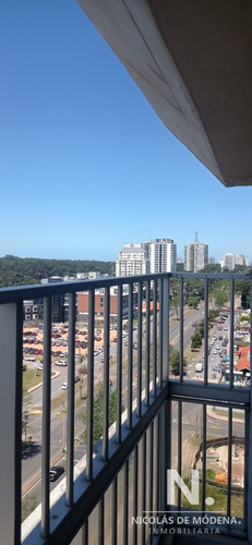 Vende Apartamento De 3 Dormitorios En Roosevelt, Punta Del Este 