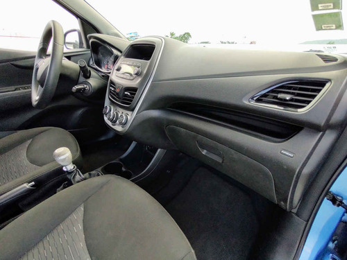 Imagen 10 de 15 de Chevrolet Spark 2017 5p Lt B Tm