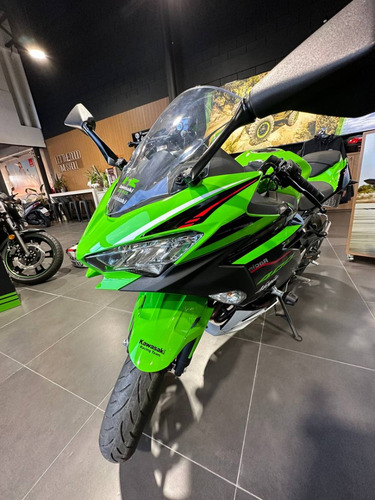 Imagen 14 de 16 de Kawasaki Ninja 400 2021 78kms. Igual A 0km Con Escape Arrow!