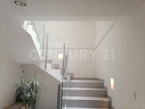 Edificio En Venta En Jardines De Santa Mónica, Tlalnepantla, Estado De México