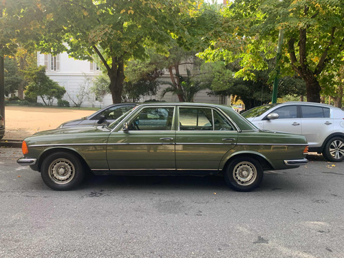 Mercedes-benz 280 Sedan 4p W123