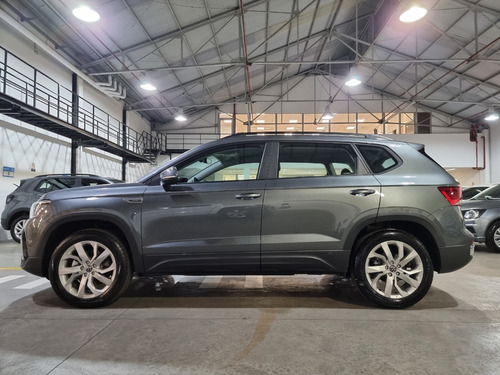 Imagen 23 de 25 de Volkswagen Taos 1.4 250 Tsi Comfortline My22 0km Dcolores