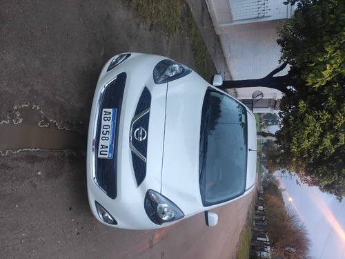 Nissan March 1.6 Advance Media Tech Gnc Automatico