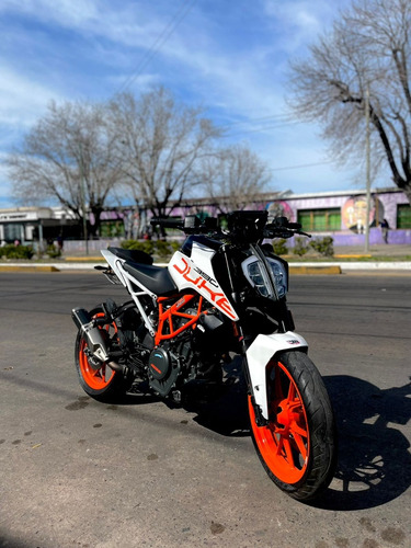 Ktm Duke 390