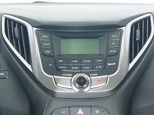 Imagem 15 de 15 de 153001 - Hyundai Hb20 2015 Com Garantia