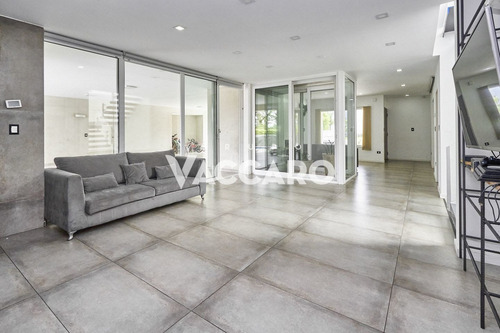 Imagen 8 de 30 de Casa En Venta En Haras María Victoria