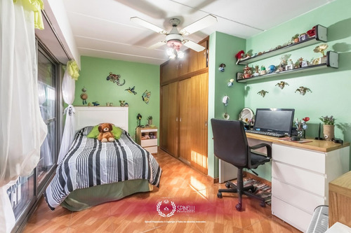 Venta Casa Terreno 126m² En Boedo Almagro Con 277m² Construidos 3 Terrazas Patio Quincho Parrilla