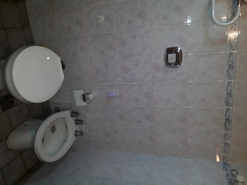 Imagen 7 de 8 de Venta De Departamento En Las Lomitas