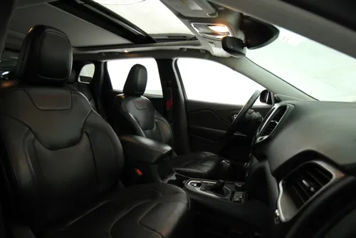 Jeep Cherokee 3.3l Trailhawk At