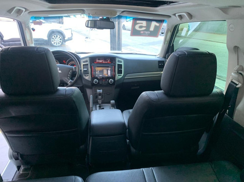 Imagem 15 de 15 de Pajero Full Hpe