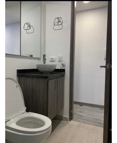 Vendo Lindo Apartaestudio Amplio En Chapinero Alto