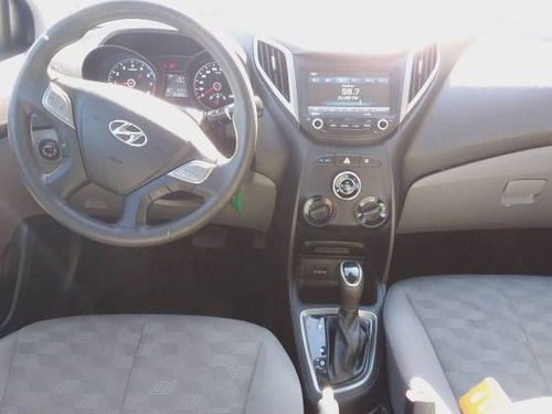 Imagem 3 de 9 de Hyundai Hb20s 1.6 Comfort Plus 16v Flex 4p Automático