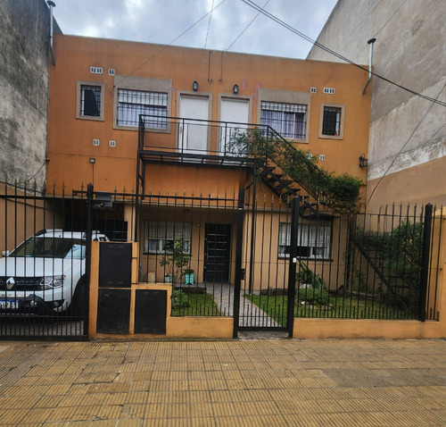 Venta!!! Casa Ideal Vivienda Multifamiliar. Lote De 10 X 33mts. Villa Celina. 