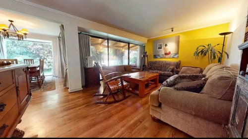 Hermosa Casa Los Fresnos Huechuraba