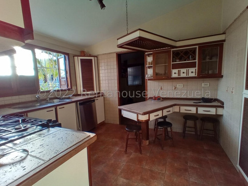 Imagen 9 de 13 de Leida Falcon Rentahouse Vende Casa En Valles De Camoruco Valencia 22-19964 Lf