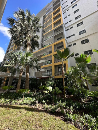 Vendo Apartamento En Gazcue, Frente Al Mar