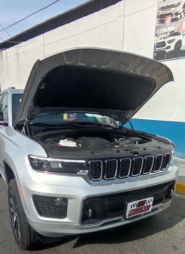 Imagen 12 de 16 de Jeep Grand Cherokee Overland