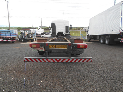 Volvo Vm 260 6x2 2010