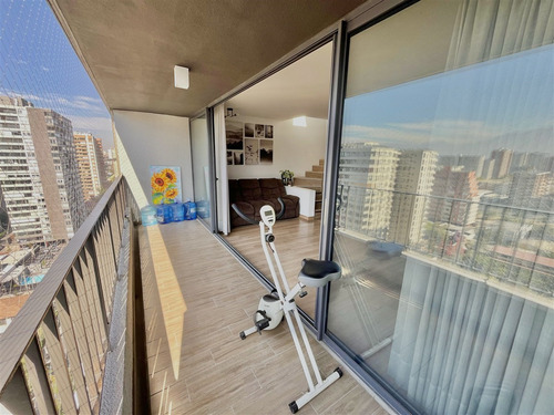 Depto Triplex En Arriendo De 2 Dorm. En San Miguel