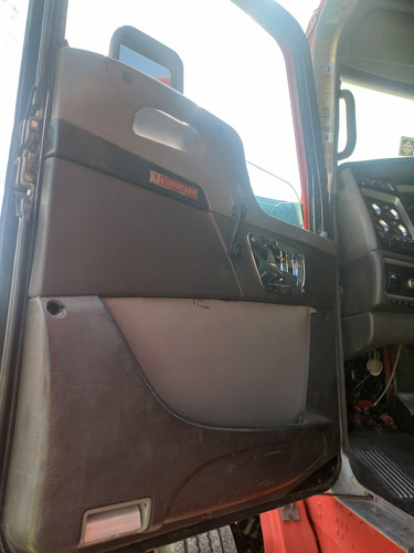 Tractocamion T660