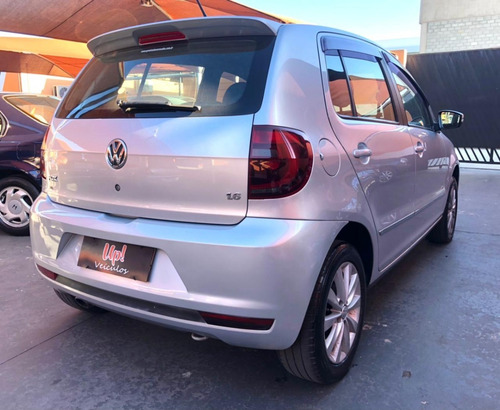 Imagem 3 de 8 de Volkswagen Fox Prime