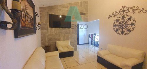 Renta De Casa Amueblada En Fracc. Lomas Vallarta, Delrui