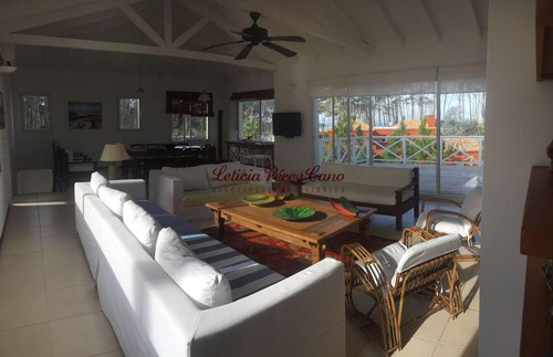 Imagen 1 de 19 de Alquiler Casa Laguna Blanca, Manantiales 5 Dormitorios
