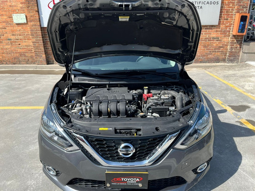 Imagen 2 de 14 de Nissan Sentra B17 Sense