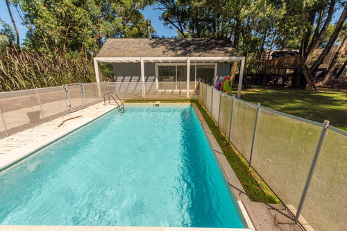 Venta Casa 3 Dormitorios, Solanas, Punta Del Este