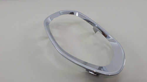 Moldura Faro Auxiliar Izq Fiat Toro 16/19