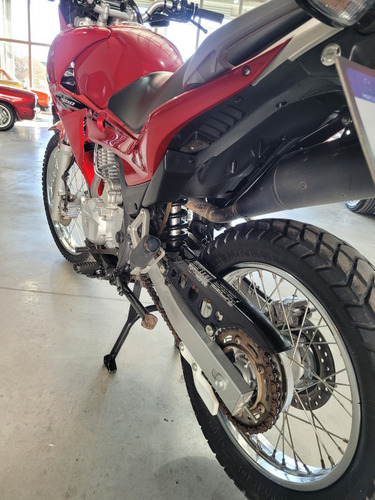 Impecable Honda Falcon 400 Año 2015 Con Solo 9.700 Km