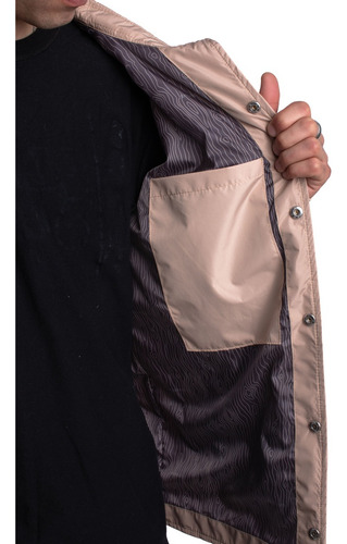 Imagen 4 de 7 de Campera Woodoo Coach Jacket Marplatizada - Kaki