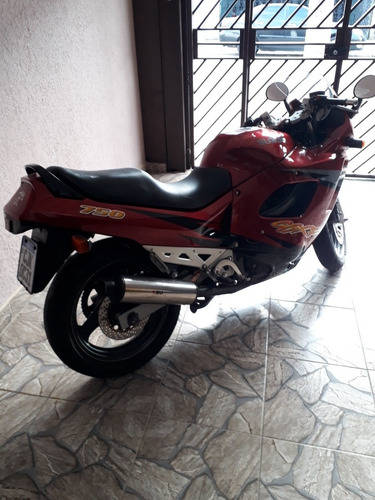 Imagem 2 de 9 de Suzuki Gsx750f