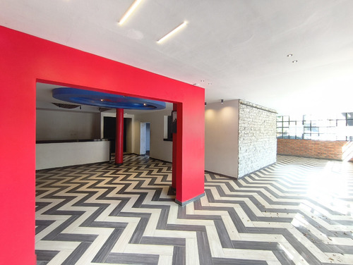 Local En Arriendo En Quinta Oriental. Cod A30901