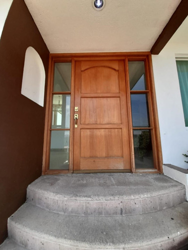 Imagen 2 de 13 de Casa Con Excelente Ubicacion