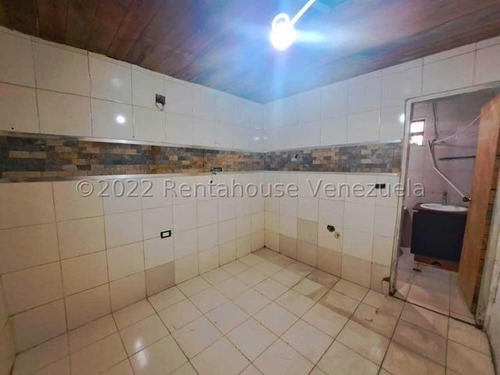 Imagen 27 de 30 de Casa En Alquiler Zona Centro #22-28547 Zegm 0414-7907176