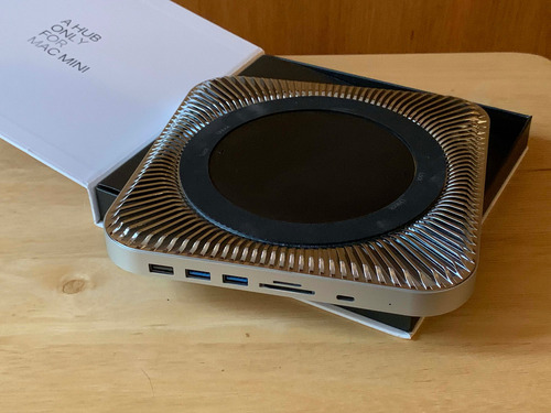 Hub Usb Raycue Para Mac Mini O Mac Studio Plateado
