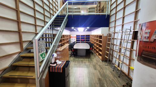 Local Comercial En Dos Niveles Interlomas