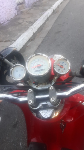 Imagem 1 de 4 de Shineray Scooter
