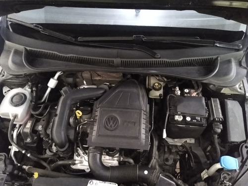 Imagem 2 de 12 de Volkswagen Virtus Confortline 1.0 200 Tsi 2019
