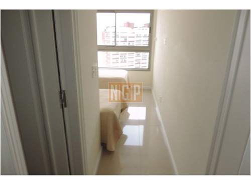 Imagen 21 de 30 de Torre De 5 Estrellas, A Pasos De Av Gorlero, Espectacular Apartamento A Estrenar De Dos Dormitorios En Suite, Baño Social, Living Comedor,cocina