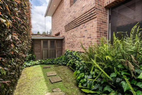 Casa En Venta En El Tejar. Cod V8390