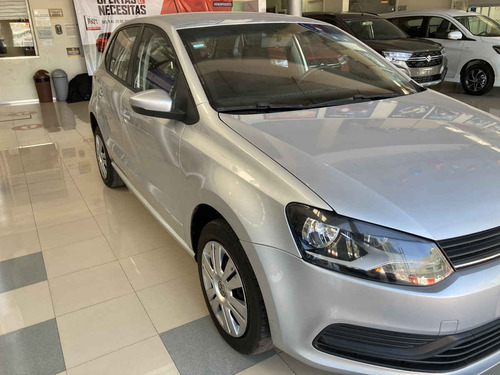 Volkswagen Polo 2019 5p Startline L4/1.6 Aut