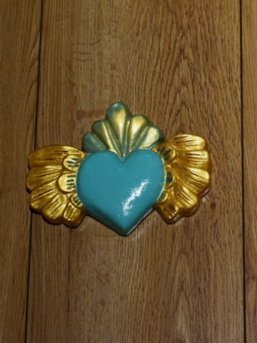 Imagen 2 de 9 de Corazón Alado Yeso Figura Adorno Regalo Pintado A Mano
