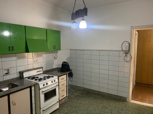 Venta Ph De 4 Ambientes Patio, Lavadero Y Terraza Oportunidad