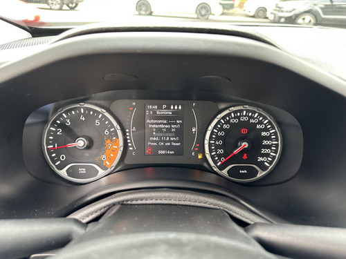 Jeep Renegade Sport 1.8 4x2 Flex 16V Aut.
