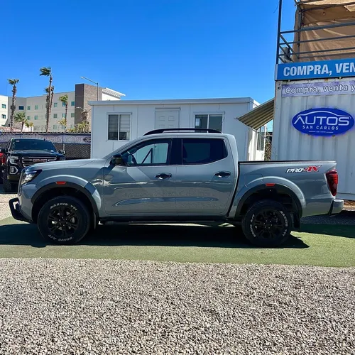 Nissan Frontier 4.0 Pro-4x V6 4x2 At