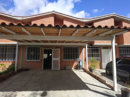 Imagen 1 de 30 de Townhouse En Venta En Guarenas Nueva Casarapa 22-1284 - Tlf.04129915337